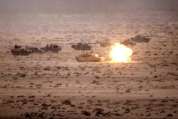 Joe Biden: ABD Ukrayna'ya 31 adet M1 Abrams tankı verecek - 9