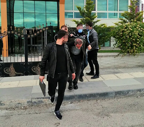 Son dakika: Hüseyin Kurtoğlu Paşa’ya kumpas kuran hakim Kenan Karabeyeser gaybubet evinde yakalandı!