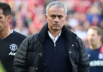 Manchester United, Fenerbahçe'yi takibe aldı
