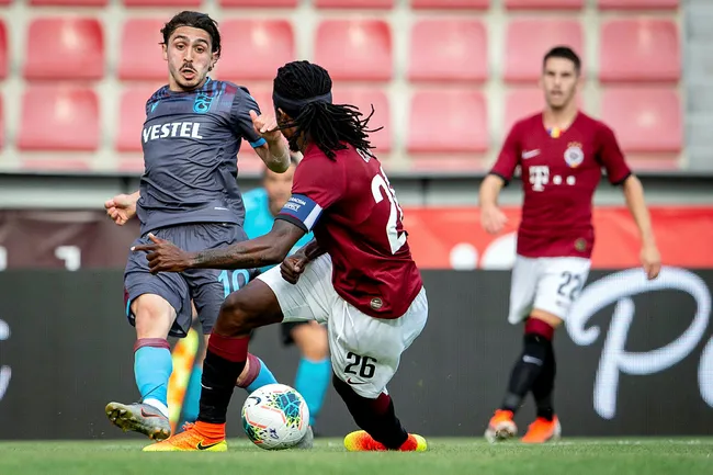 Sparta Prag karşısında Trabzonspor'dan muhteşem dönüş | Sparta Prag - Trabzonspor: 2-2 - 1