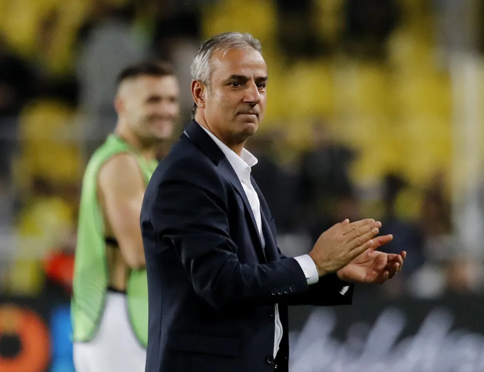 fenerbahcenin-yeni-teknik-direktoru-ismail-kartal-oldu-1781778749106.jpg Fenerbahçe'nin yeni teknik direktörü İsmail Kartal oldu - 1
