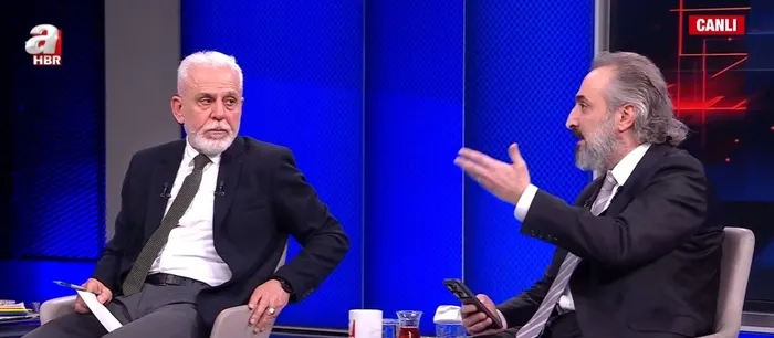 eski-cia-gorevlisinde-carpici-itiraf-epstein-israilin-aparatiydi-skandalinda-arkasinda-mossad-izi-1770070128078.jpg A Haber - Ekran Görüntüsü