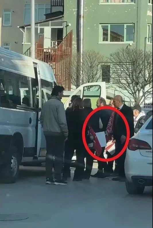 Mansur Yavaş’tan taşımalı mitinglerine akılalmaz savunma: Belediyenin bir kuruşu yok!