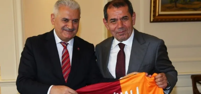Başbakan'a Galatasaray forması!