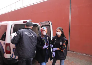 Koronavirüs paniğine neden olmuştu! 'Büyü' için sürülen domuz yağı çıktı