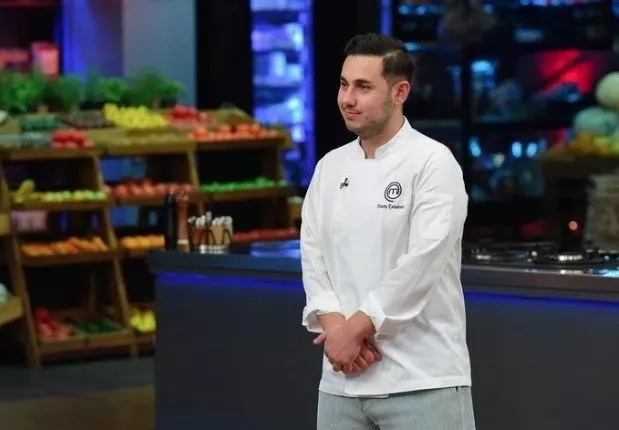 MasterChef ilk finalisti Kıvanç Karadeniz kaç yaşında, ne iş yapıyor? MasterChef Kıvanç kimdir?