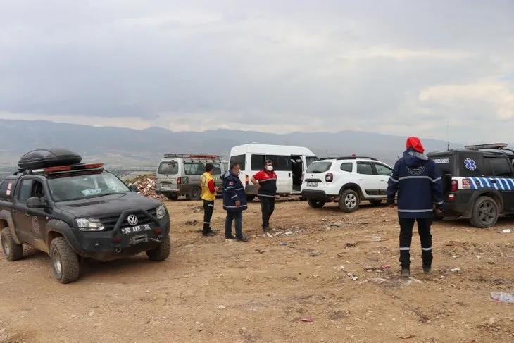 Denizli'de iki gencin cansız bedenleri 26 metrelik su kuyusunda bulundu! Kayalıklarla üzerlerini kapatmışlar