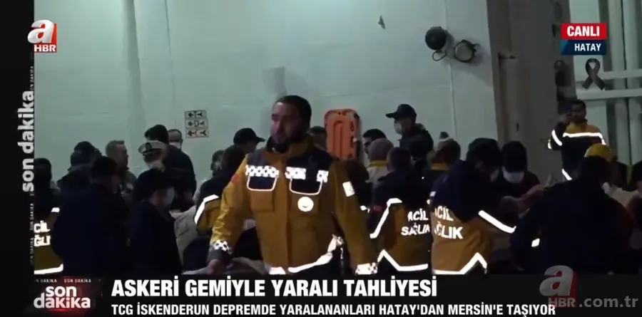 TCG İskenderun depremde yaralananları Mersin'e taşıyor 5