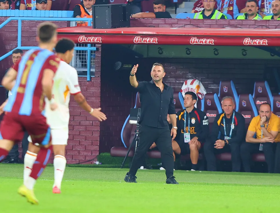 Galatasaray'da 60 yıl sonra ortaya çıkan tablo! Trabzonspor yenilgisi sonrası savunmada alarm zilleri çalıyor - 5