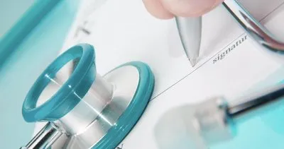 Sağlık Bakanlığı 12 bin personel alım tarihi açıklandı mı? Sağlık Bakanlığı personel alımı kadro ve başvuru şartı belli oldu mu? ÖSYM kılavuzu...