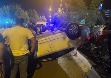 Siirt'te zincirleme kaza: Araçlardan biri takla attı