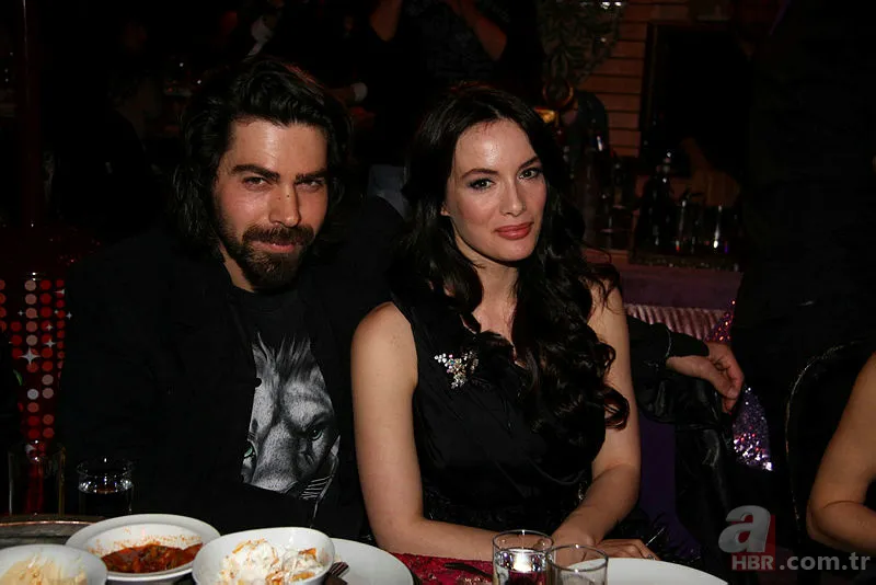 Uğur Pektaş öpüşeyecek 2