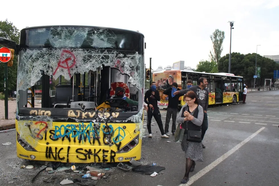 1780246052509.jpg Vesayetin kirli satrancı milli iradeye çarptı! Bağımsızlığa operasyon: Gezi - 7