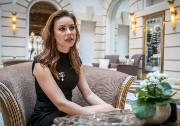 Macar oyuncudan Türk askerlerine destek