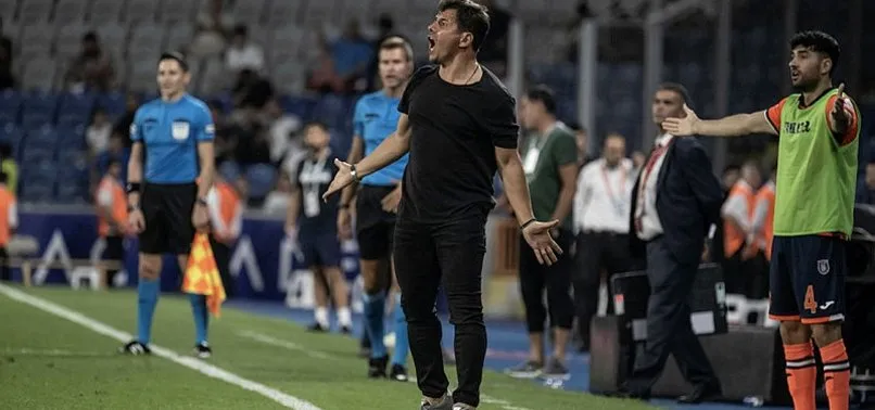 Başakşehir 3 maçta da gol atamadı! Bir mağlubiyet daha! Başakşehir 0-1 Konyaspor Başakşehir 3 maçta da gol atamadı! Bir mağlubiyet daha! Başakşehir 0-1 Konyaspor