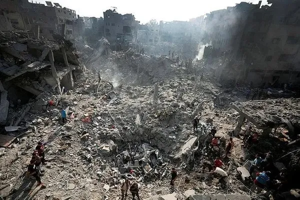 1702483856355.jpeg Dünyanın utanç tablosu! Gazze'yi sel vurdu: Şehit kardeşinin cenazesini taşıdığı anlar yürekleri dağladı - 1