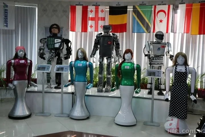 Ev hanımları onu çok sevecek: Robot Ada 10