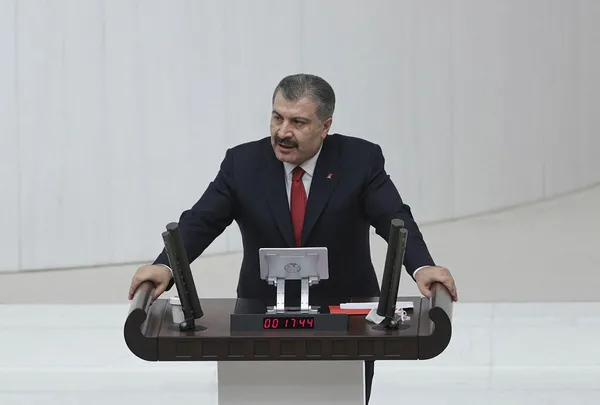 Son dakika: Türkiye'de görülen Omicron varyantı nedir? Omicron hangi şehirlerde görüldü? Omicron hastalarının son durumu ne? Belirtileri neler?