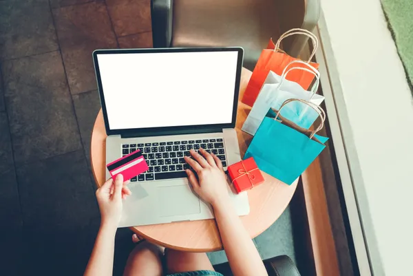 "Benim başıma gelmez" demeyin! E-ticaret uygulamasına üye oldu binlerce lirasını kaptırdı - 1