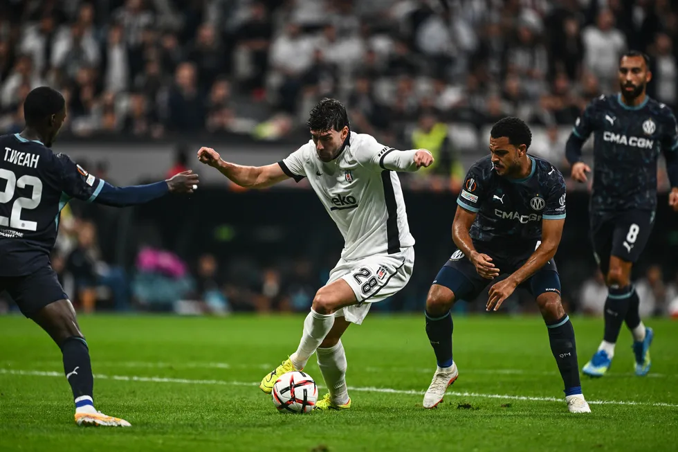 Kara Kartal'a golcüsünden kötü haber! Vlahovic sakatlandı - 3
