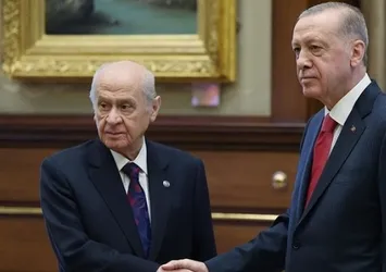 Başkan Erdoğan ve MHP lideri Bahçeli'ye hakaret paylaşımına gözaltı!