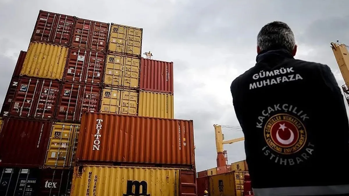 Ticaret Bakanlığı'ndan zehir tacirlerine geçit yok! 780 kilo uyuşturucu ele geçirildi