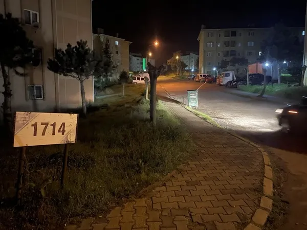 1681364116944.jpg Sakarya’da genç hemşirenin gizemli ölümü! İntihar mı yoksa cinayet mi? - 2