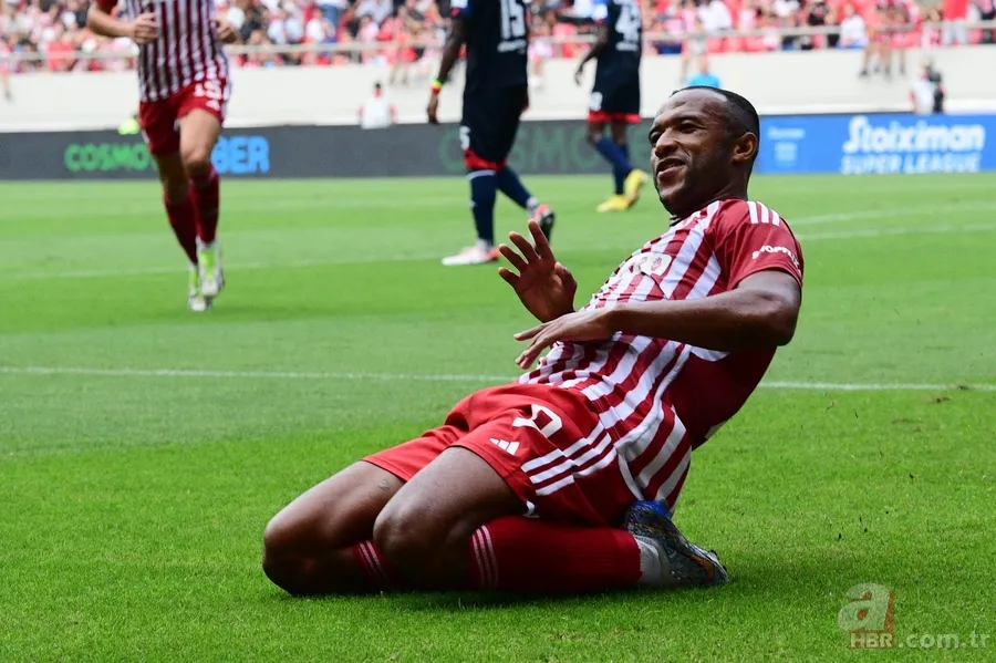 Dzeko'ya yol göründü: İşte yeni gol kralı... Fenerbahçe transferde büyük oynuyor! 4