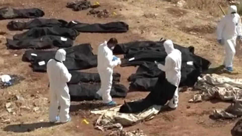 SON DAKİKA | Afrin’de kazdıkça ceset çıkıyor! Tüyler ürperten fotoğraflar: Sayı 68’e yükseldi