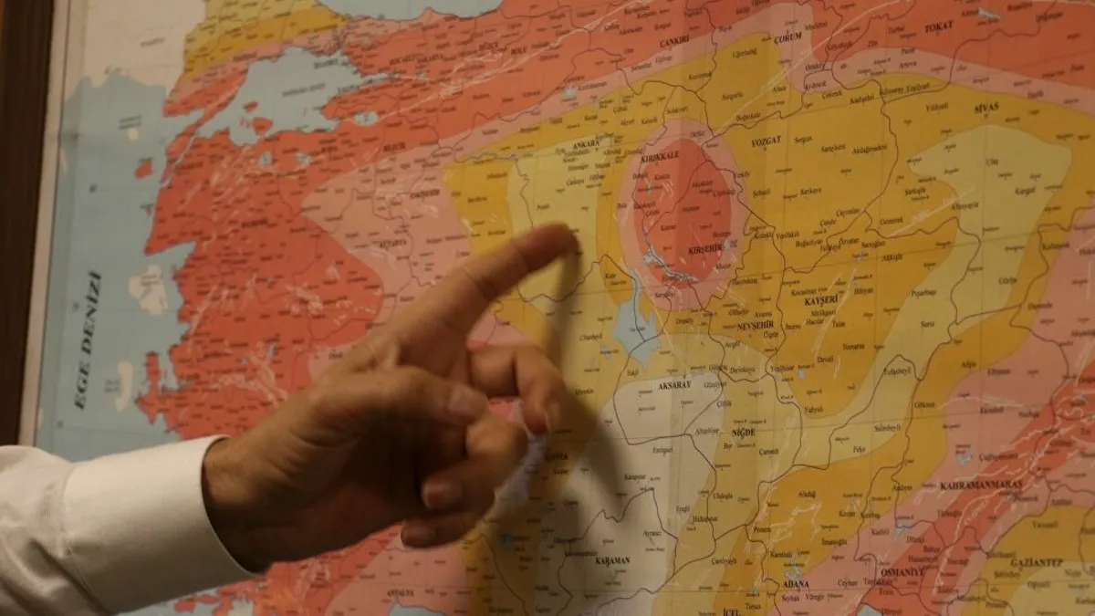 Simav depremi sonrası Prof. Dr. Şener Üşümezsoy'dan çarpıcı uyarı: Ana fayda kırık meydana gelirse...