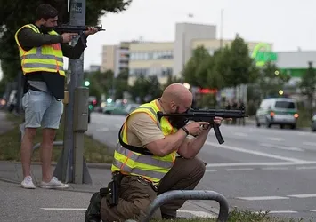 Münih'teki silahlı saldırıyı