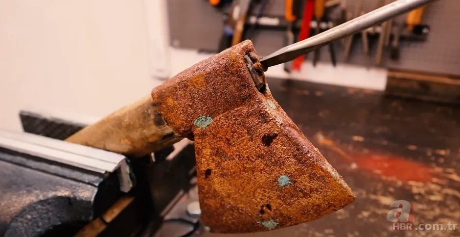 Viking hayranı fenomen paslı baltayı jilet gibi yaptı! Son hali görenleri hayran bıraktı 2