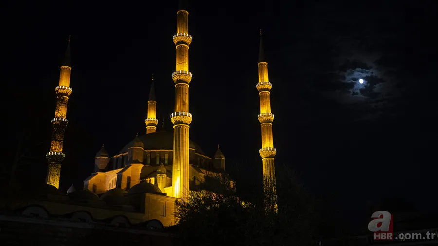 Berat Kandili ne zaman, hangi tarihte idrak edilecek? 2025 DİYANET Kandil günleri... 2