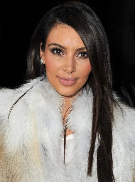 Kim Kardashian olay fotoğrafla takipçilerine duyurdu!