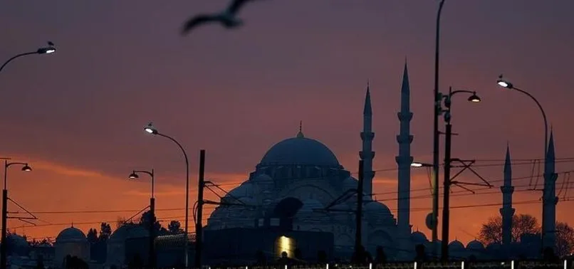Mevlid Kandili’nde okunması gerekenler dualar nelerdir? Mevlid Kandili’nde yapılması gereken ibadetler ve çekilecek tesbihler...