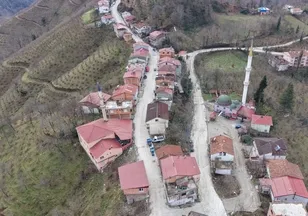 Fıkra gibi gerçek: 1 adım atınca hem il hem de iftar saati değişiyor