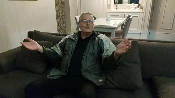 İslamiyet’ten etkilenen Kanadalı mühendis Müslüman oldu