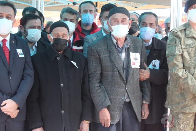 Bitlis şehitlerine veda! Gözyaşları sel oldu 6