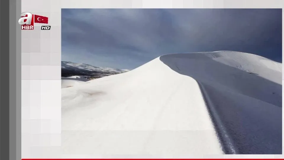 Sahra Çölü’ne kar yağdı!