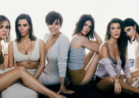 Kardashian-Jenner ailesinin bu hallerini hiç görmediniz! Çocukluk fotoğrafları olay oldu