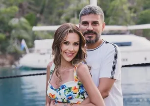 Sıla Doğu kardeşi Dilan Polat'ı fena halde dövdü! Şoke eden görüntü...