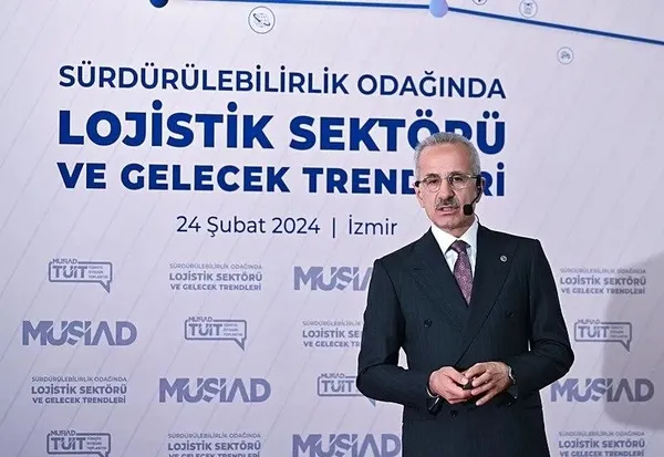 ulastirma-ve-altyapi-bakani-abdulkadir-uraloglundan-izmire-yht-mujdesi-yuksek-hizli-tren-insallah-geliyor-1708789055471.jpeg Ulaştırma ve Altyapı Bakanı Abdulkadir Uraloğlu'ndan İzmir'e YHT müjdesi! "Yüksek hızlı tren inşallah geliyor" - 1