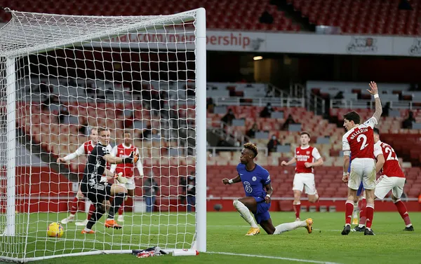 Arsenal Chelsea'yi 3-1 yenmeyi başardı - 7
