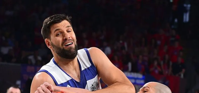 Real Madrid, Reyes’in sözleşmesini 2 yıl uzattı