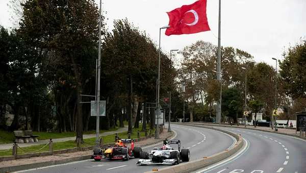 Son dakika: Formula 1 Türkiye Grand Prix'inin tarihi değişti - 1