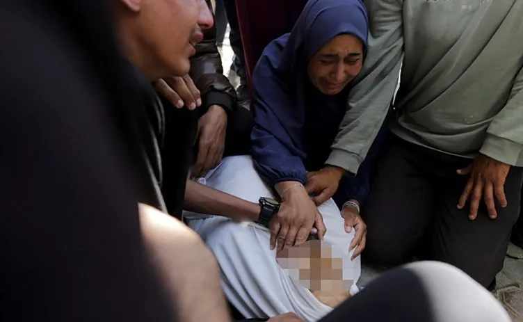 Soykırımın gölgesinde Gazze'de anne olmak! Gazzeli çocukların Anneler Günü hediyesi: Cennet kokusu