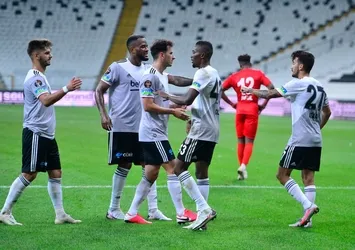 Beşiktaş Antalyaspor'u 3-0 mağlup etti