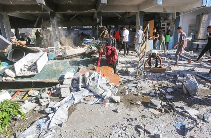 israil-gazzede-ayni-okulu-5-kez-vurdu-14-olu-var-1726071754222.jpg İsrail Gazze'de aynı okulu 5. kez vurdu! 14 ölü var - 1