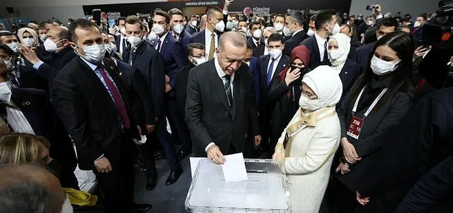 Son dakika: Başkan Erdoğan’dan teşekkür konuşması! AK Parti 7. Olağan Büyük Kongresi’nde yeniden genel başkan seçildi