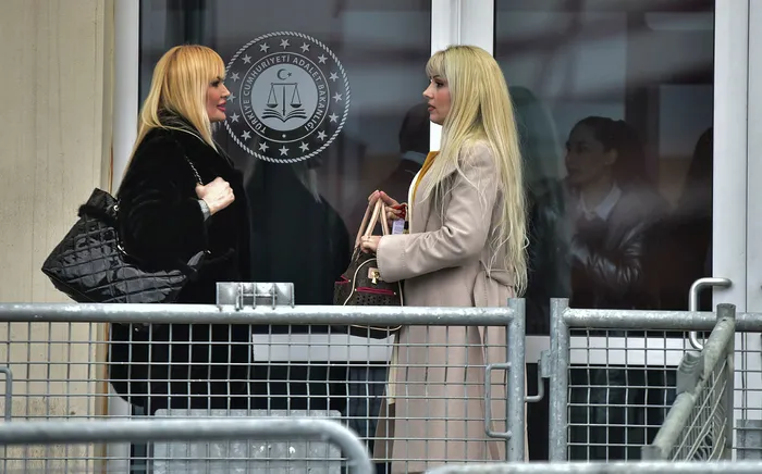 Adnan Oktar davasında tahliye olan ‘kedicikler’ böyle görüntülendi